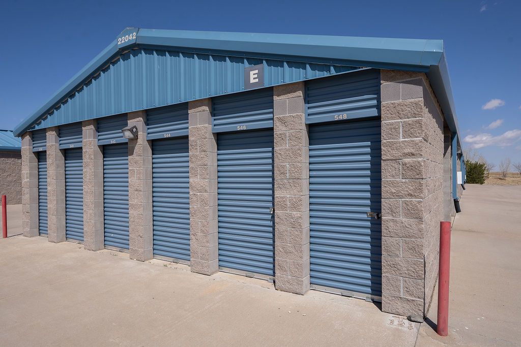 CubeSmart Self Storage* - CBRE Self Storage Advisory Group CubeSmart Self Storage* - CBRE Self Storage Advisory Group